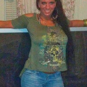 Cold Shoulder Skull Print Top